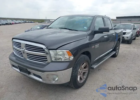 2015 Ram 1500 Lone Star z USA, uszkodzony, nr VIN 1C6RR6LT1FS506270